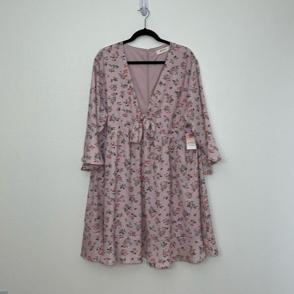 A Beautiful Soul Pink Floral 3/4 Bell Sleeve Deep V Neck Dress Women's Plus 2X - Picture 1 of 13